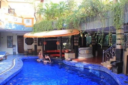 Sri Ratu Hotel 레기안 외부 사진