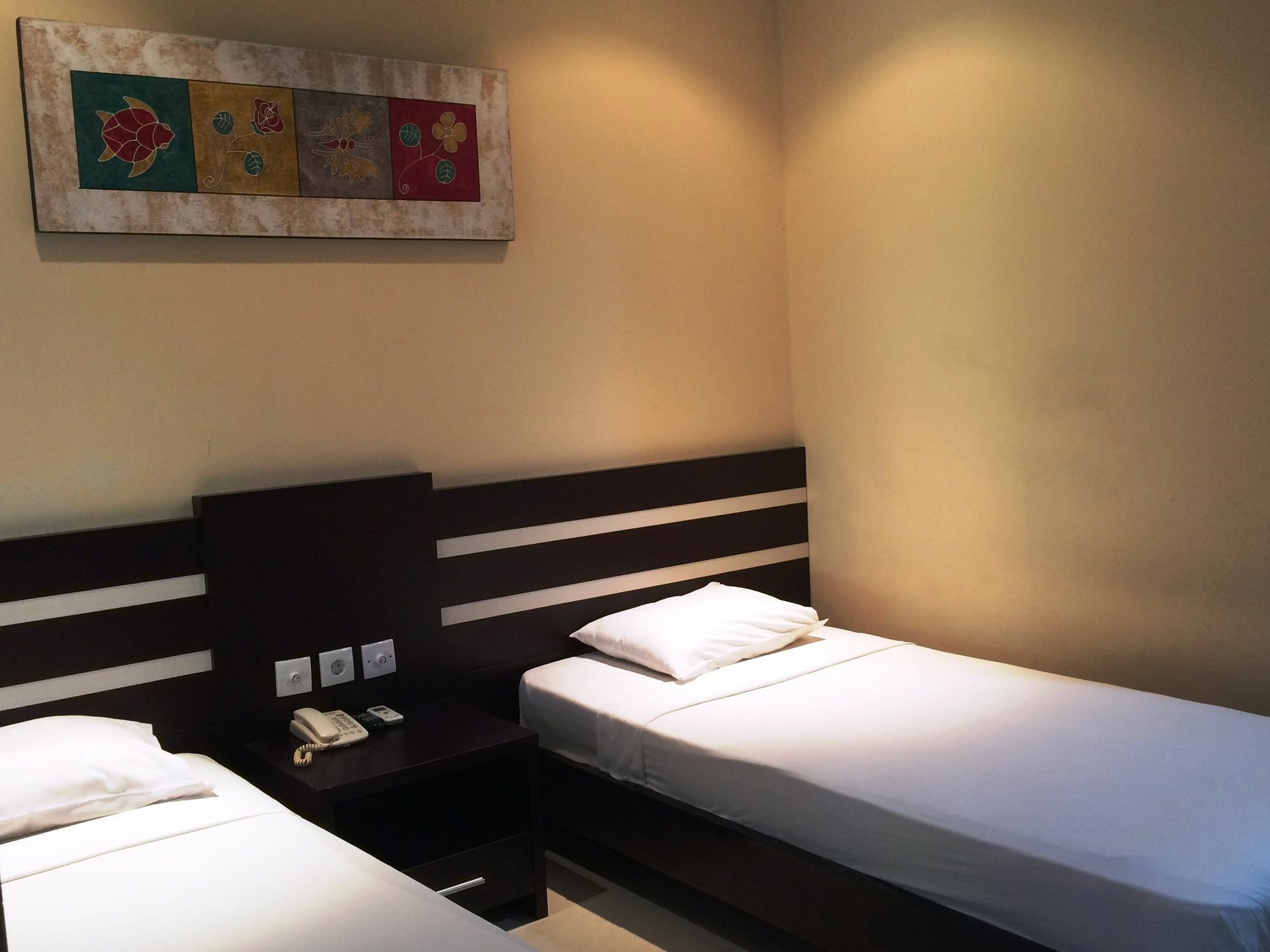 Sri Ratu Hotel 레기안 외부 사진